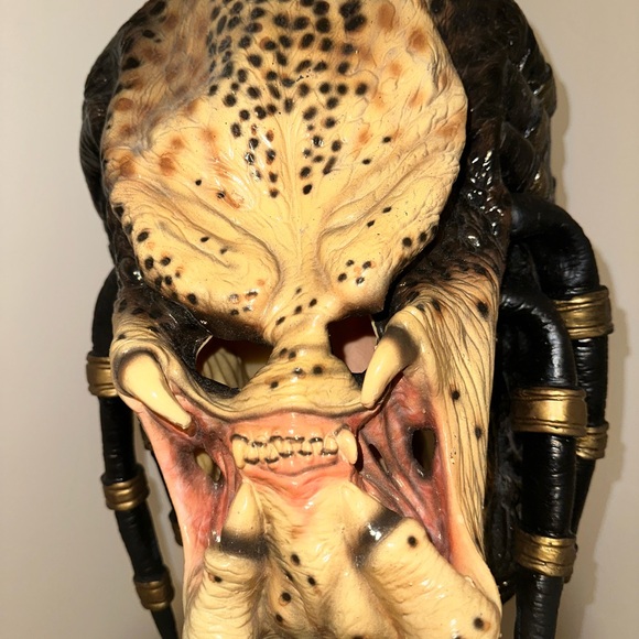 AVP Alien vs Predator Halloween Mask Latex Predator Mask - Picture 3 of 6